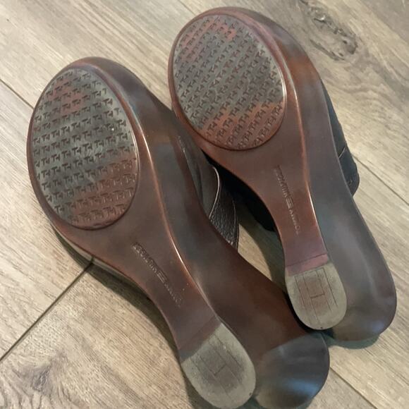 Tommy Hilfiger Brown Leather Clog Mules Size 7 - Picture 9 of 10
